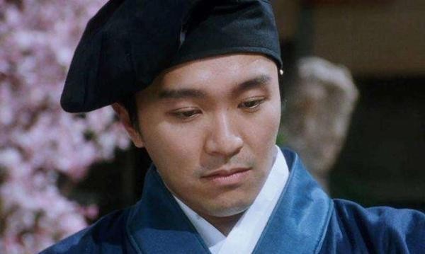 地用|2个字,翻来覆去地用,居然能组成14字的对联,且富有深意,奇了