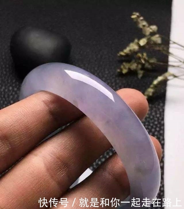 为什么紫罗兰被叫做“见光死”?