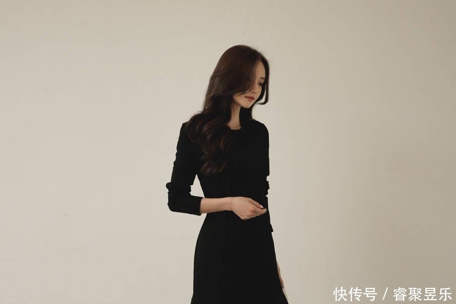 鱼尾|女神珠珠:玛丽哥特旧式乌黑单色鱼尾裙!