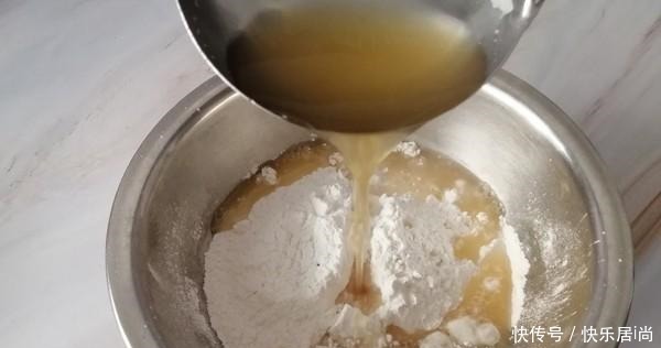  童年经典的零食，味道在记忆中，教你在家里轻松做，香甜酥脆