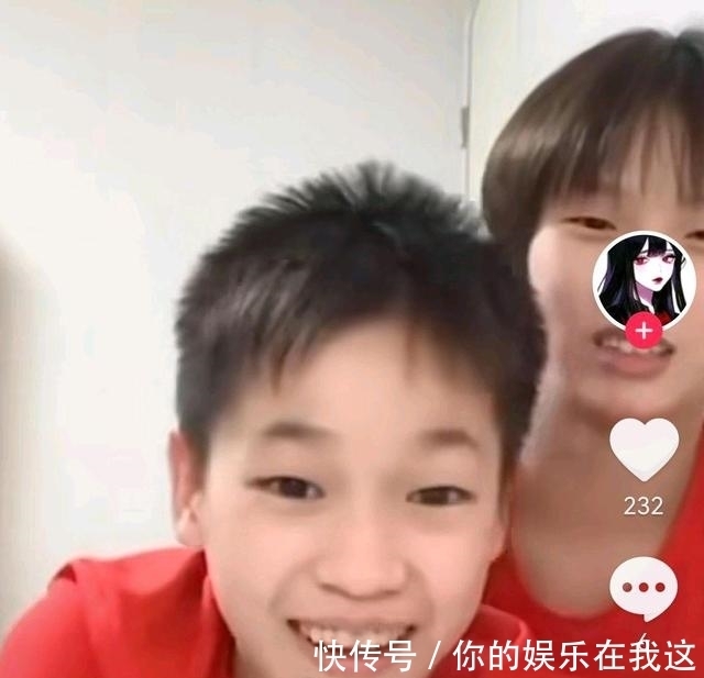 全红婵|陈芋汐摇头晃脑:你赶紧回答问题啊!全红婵一脸懵圈:啊?说我呢