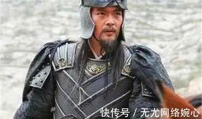 豹子头|如果豹子头林冲大战方杰,多少个回合能打败方杰?