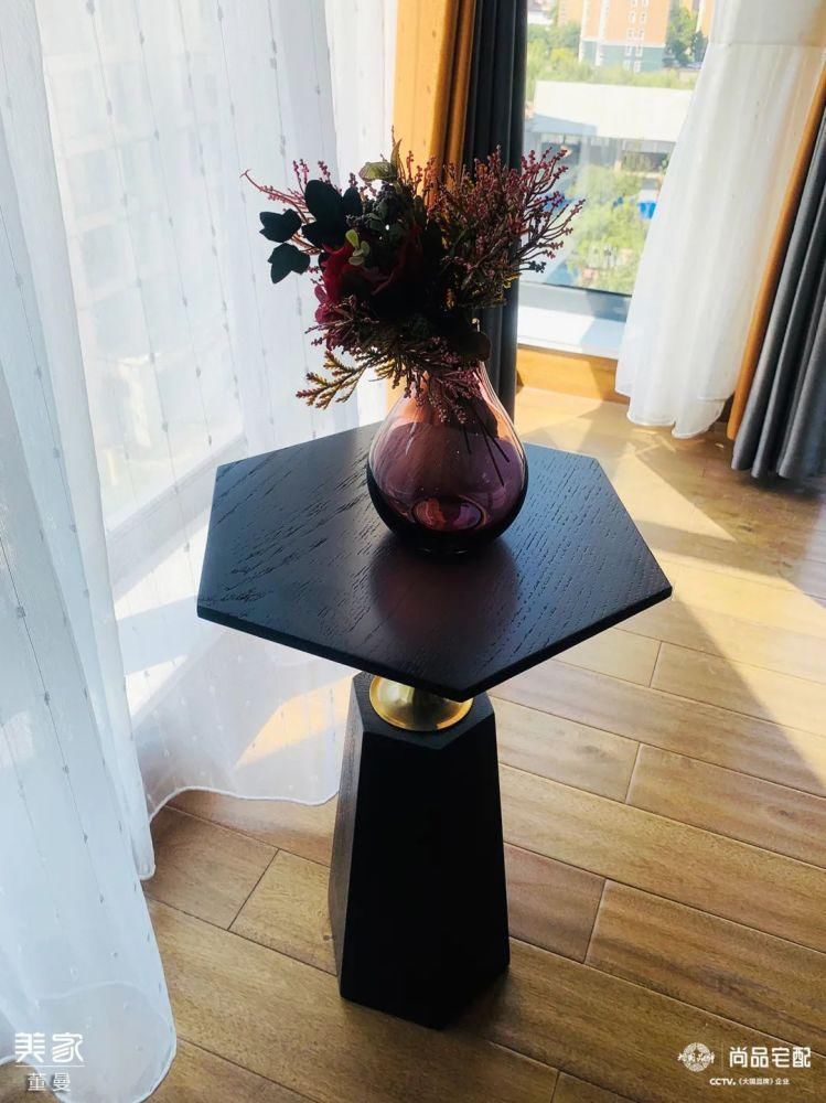 背景墙|邻居说打死都不装休闲阳台?看完她家,瞬间上头了!