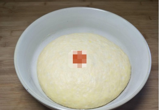 1斤面粉,2个鸡蛋,教你做空心小油条,蓬松柔软,做法简单快捷!