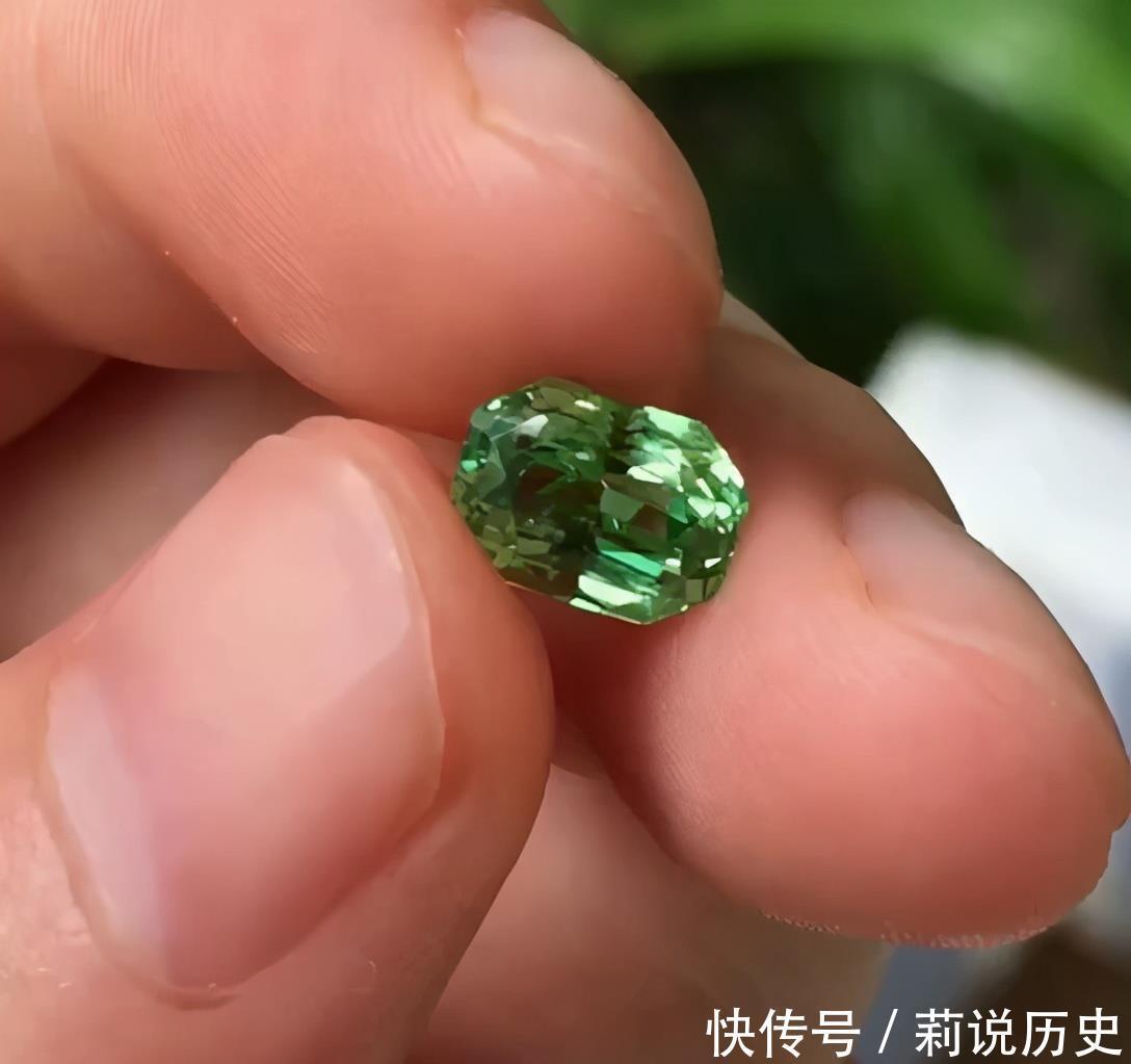 宝石|证书上有这些字的宝石不要买,假货