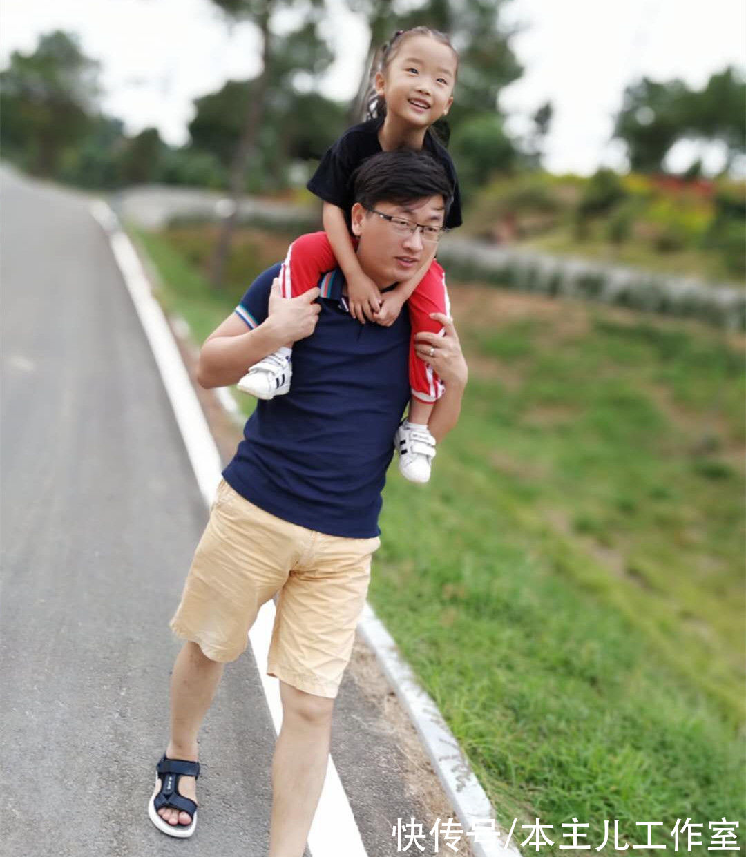 80后李威：憑“最強(qiáng)大腦”走紅，娶大學(xué)學(xué)妹，為女兒參加比賽