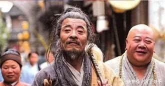 兴奋|红楼梦 为何病危的贾瑞照了风月宝鉴正面后, 就非常兴奋呢!