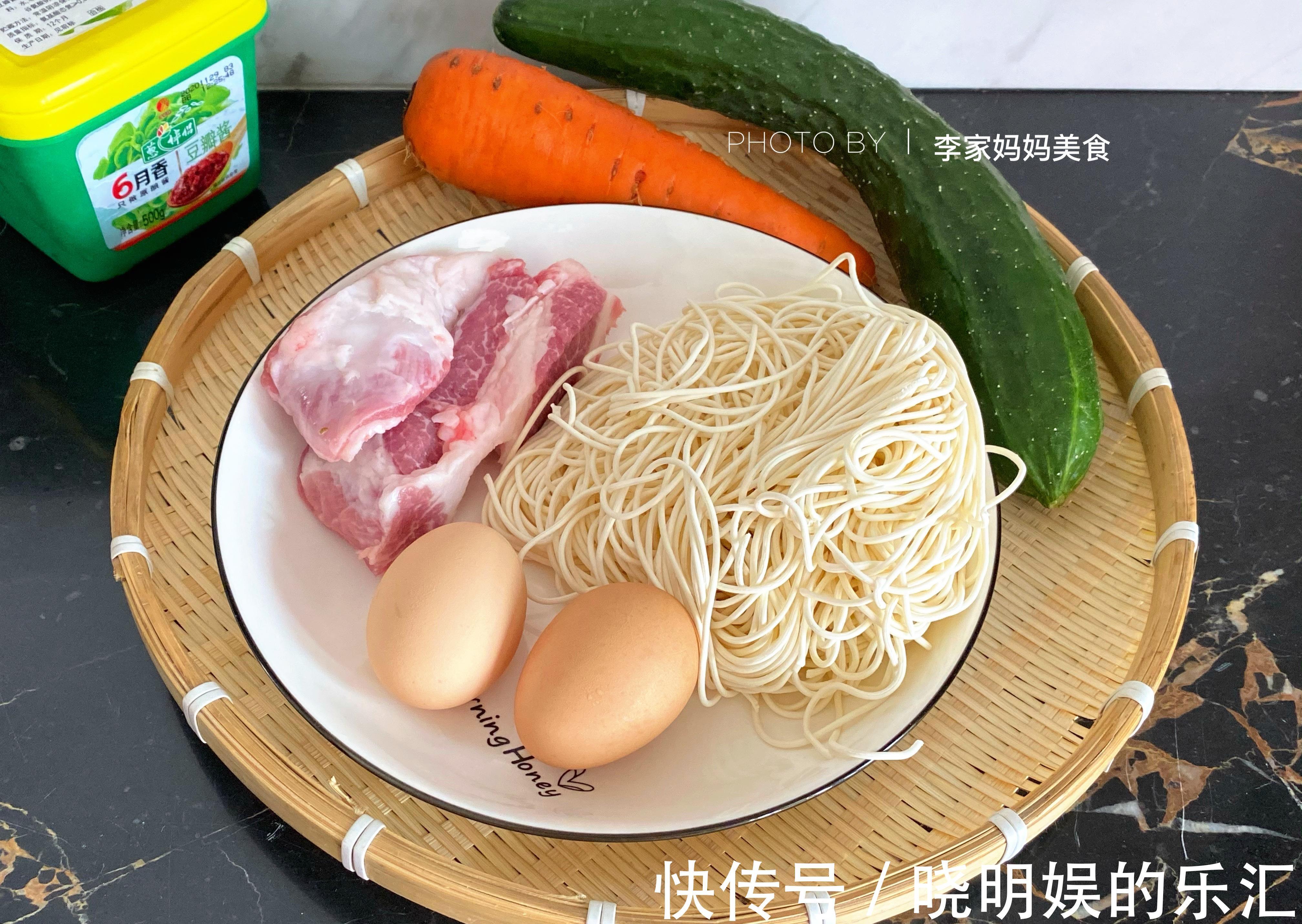 面条|晒一晒我的减脂餐，营养简单，低卡高蛋白，同事：难怪体重不过百