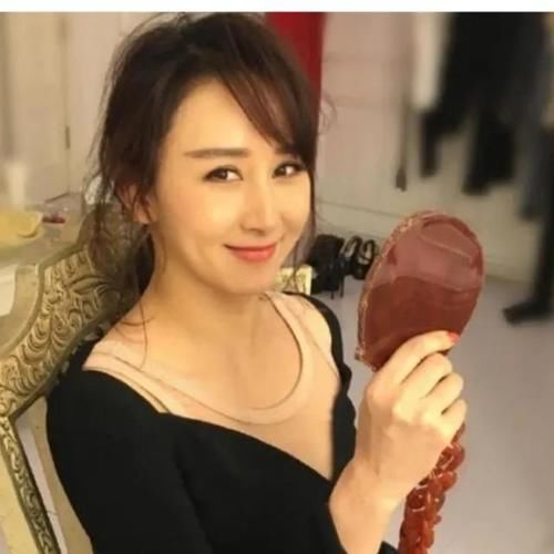 绿茶|13年前这部剧，女主性格白莲花加绿茶，为何观众不讨厌反而很喜欢