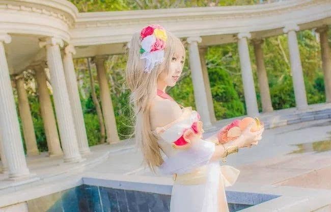 喜欢|cos::舞娘南小鸟,身姿曼妙,再多喜欢一点点