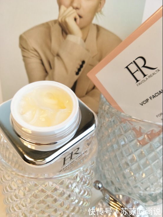 科颜氏|4款超火的抗老面霜,兰蔻、娇兰成功上榜,没到30岁的别乱用