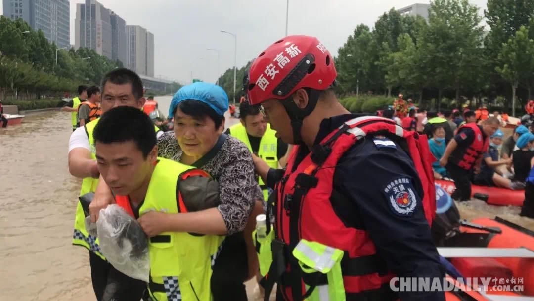 西安高新区|洪水不散 我们不退西安高新区特种应急救援中心深夜集结驰援河南