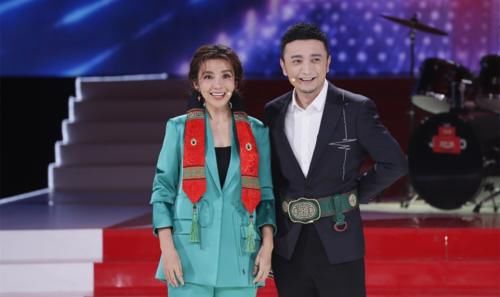 央視主持人|央視《向幸福出發》主持人王為念被頂替，改版后收視率回暖