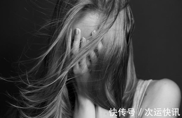 胃病|胃开始癌变,身体会出现“3多2臭”,若1个没占,胃部还算健康