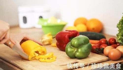 便秘|长期便秘的人,饭前谨记4句话,润肠通便,或许助你远离老便秘