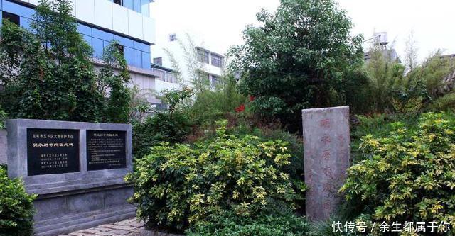 路上|明朝皇帝不听母亲的劝告当上了皇帝，却一生都在逃亡的路上！