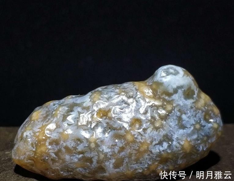 形状|大自然奇石是珍贵的艺术品，质朴与美丽共存，形状颜色怪异价值高