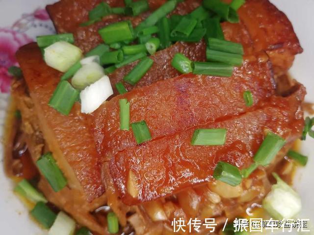 三层肉|扣肉要做得好,三道程序少不了,一煮、二炸、三蒸