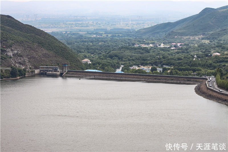 走进草原，烟波浩渺多伦湖，遇糟心事改行程