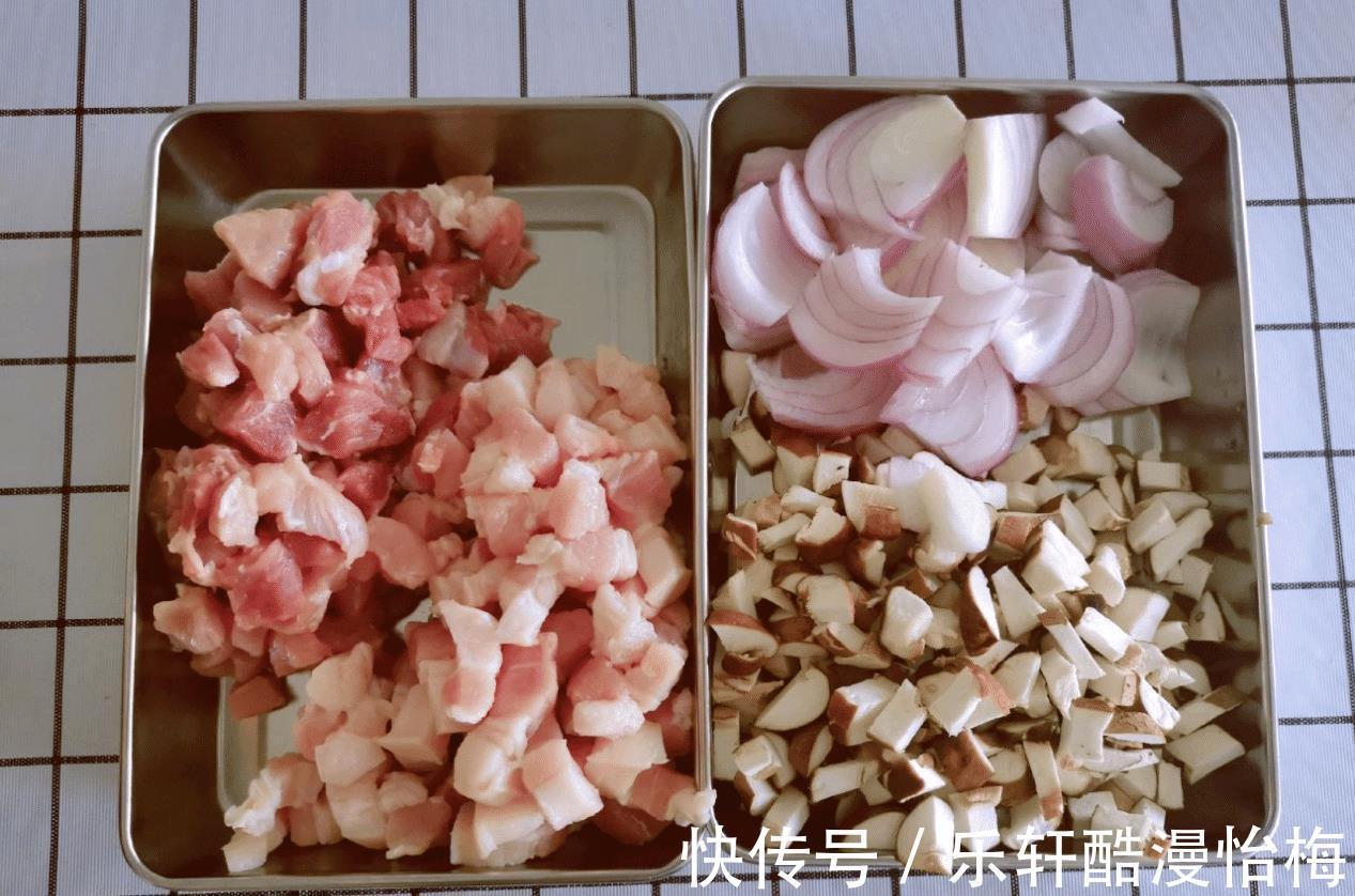 喜欢吃卤肉饭,那就自己做点卤肉,拌饭拌面或者是当菜都好吃