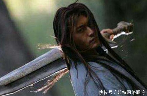 黄蓉|金庸笔下的4把名剑：倚天剑只排第二，第一两个主人都是天下无敌