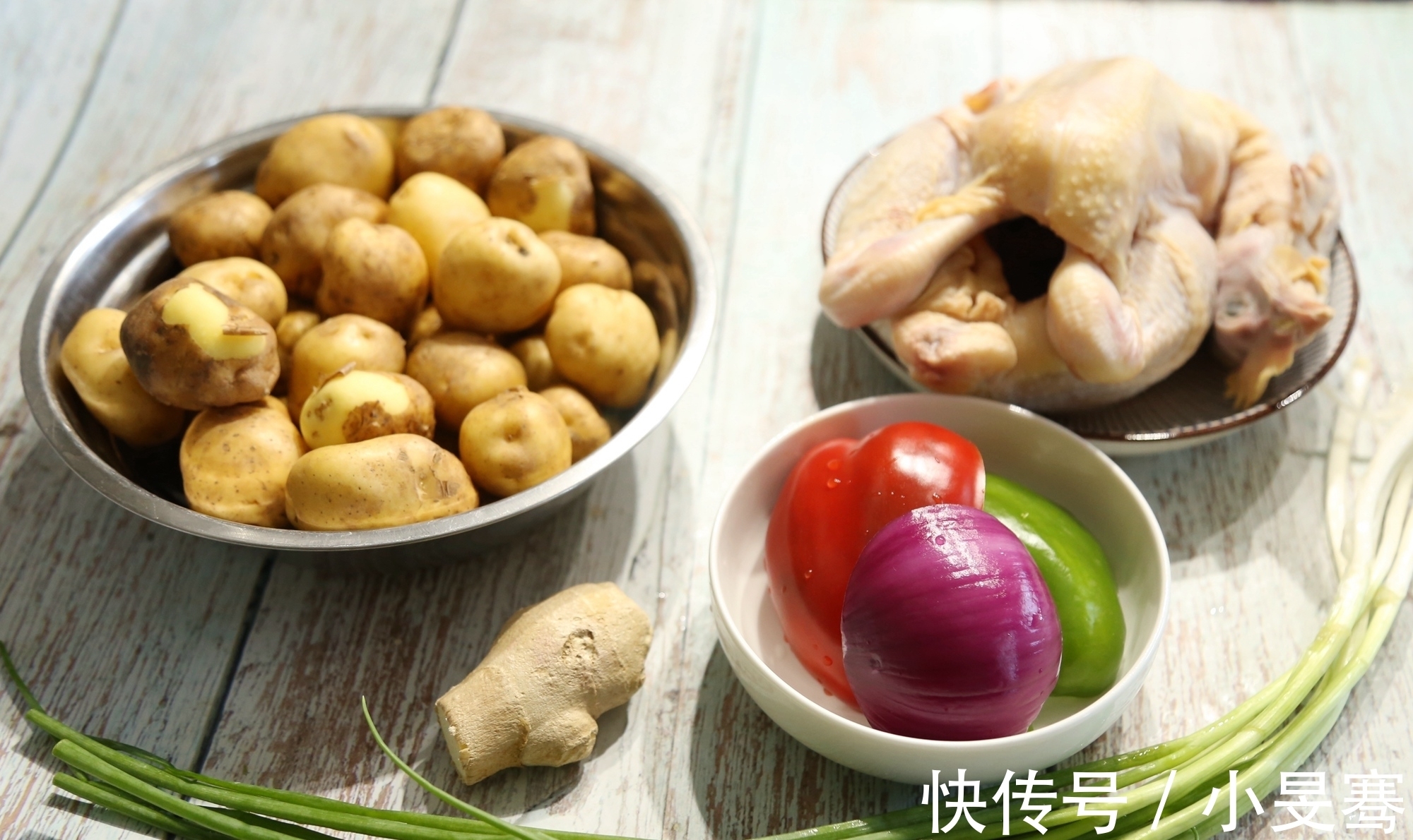 一日三餐|如此的土豆做法,天天吃都稀罕,找对方法,油盐都不用,香气加倍