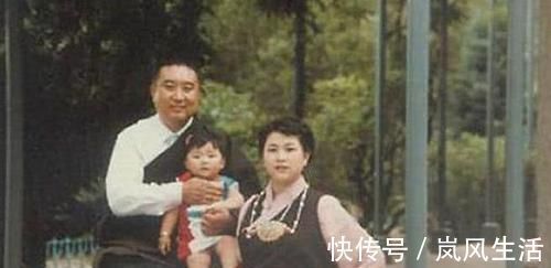 尧西$十世班禅活佛,40岁破例娶开国少将外孙女,生下一女如今怎样?