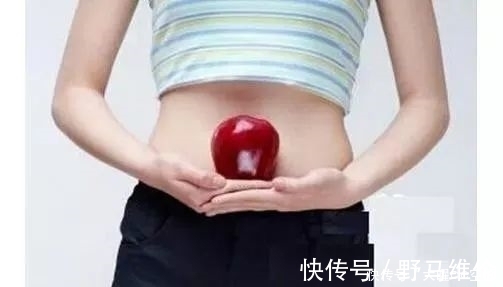 月经不调|女性绝经前的3个表现，若在45岁后出现，恭喜你，子宫还很健康