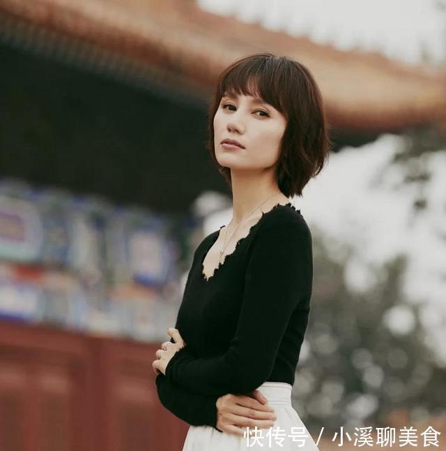 发型 四五十岁的女人,留短不留长,试下面的造型显气质又好看