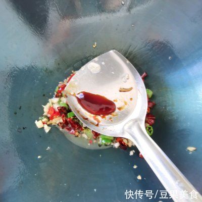 蒜蓉花甲粉丝煲