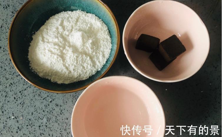 圆子|女人过了30岁,别亏待自己,这汤要常喝,气色红润显年轻