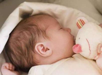 长个|宝宝夜间出现这几个异常现象,说明正在长个,宝妈不用担心