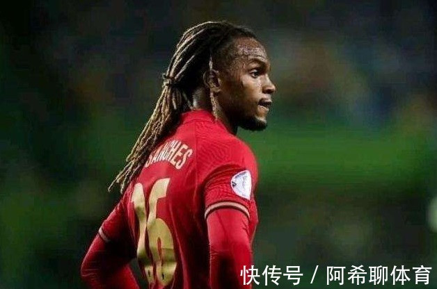 球队|世界杯附加赛变天!C罗终迎强力中场,比B费靠谱,有望拿下意大利