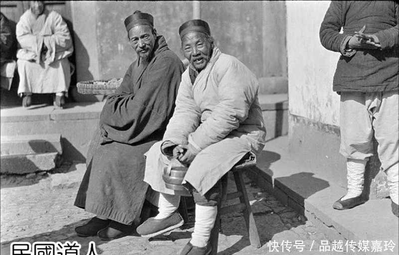 谜底|老年间的乞丐有个绝活,寒冬腊月赤膊上街,揭开谜底令人咋舌