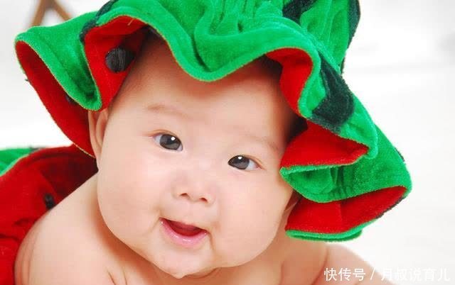 孩子经常流口水,难道是因为长牙?家长不要了解错原因了