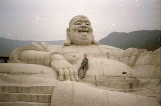 回忆杀&法国艺术家花7年,拯救85万张中国老照片,每张都是回忆杀