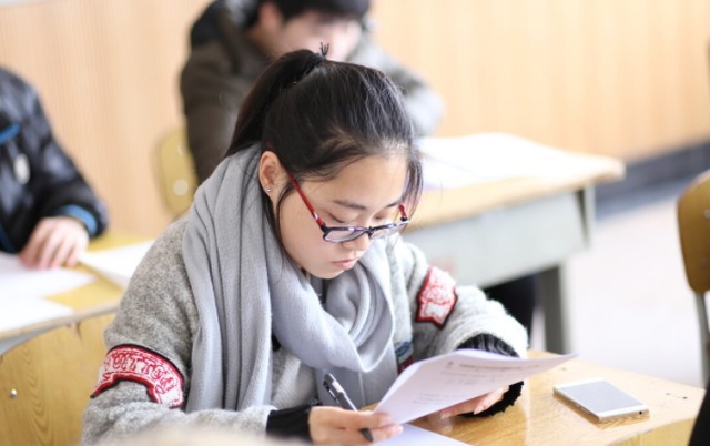 三本学院|二本生扎堆考研，复试过程中却频繁被“刷”，导师一语道破天机