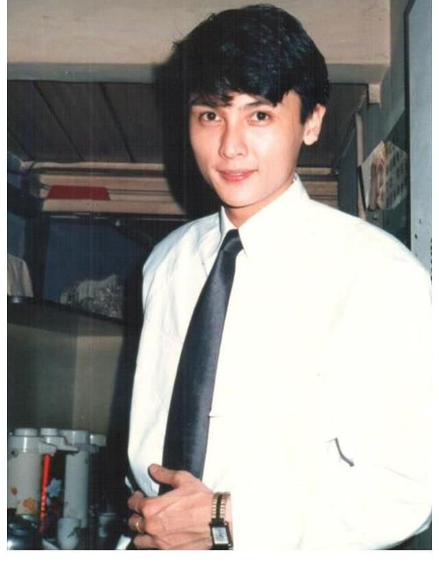 關禮杰|59歲關禮杰近照凍齡有術，為保青春堅持全素飲食，連蛋和奶都不吃