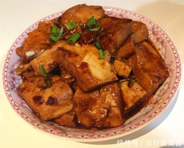  豆腐圆子|做红烧豆腐时，50年大厨教你一秘诀，豆腐不碎还入味