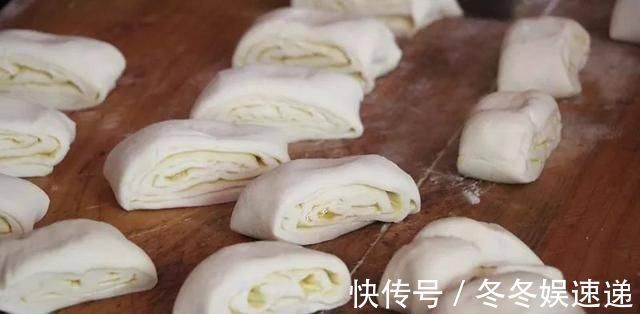 花卷最好吃最简单的做法，新手一看就会，比酵母简单又好吃