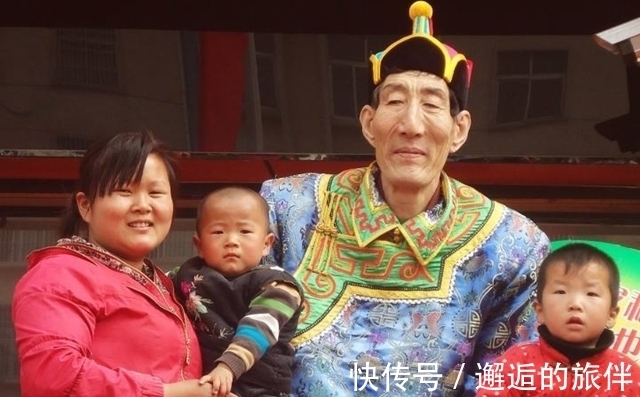 医生|2.36米巨人鲍喜顺不听医生劝阻,执意生下一子,如今一家怎样