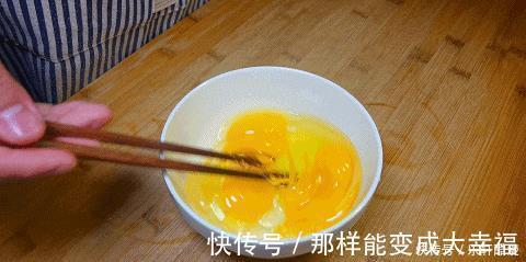 豆腐|1块豆腐，4个鸡蛋，简单处理往锅里一倒，出锅满屋飘香，超下饭