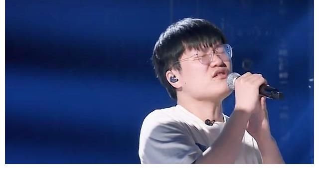 私教课|汪峰私教课太严厉,壮煜亮一个字音没有唱对被怼,女学员被说哭