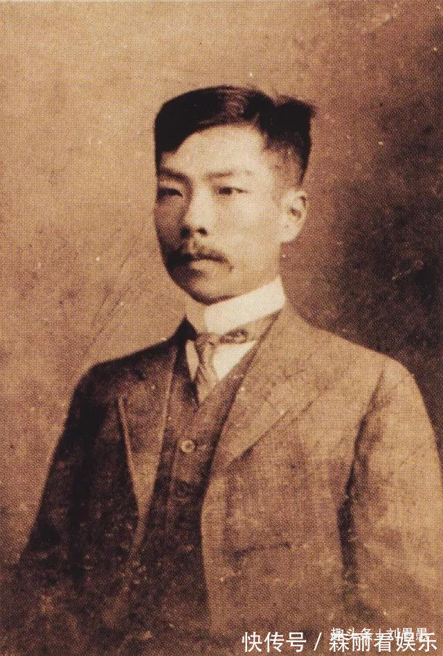 历史人物#鲁迅与许广平是真爱还是各有所图他死后许广平这举动就是答案!