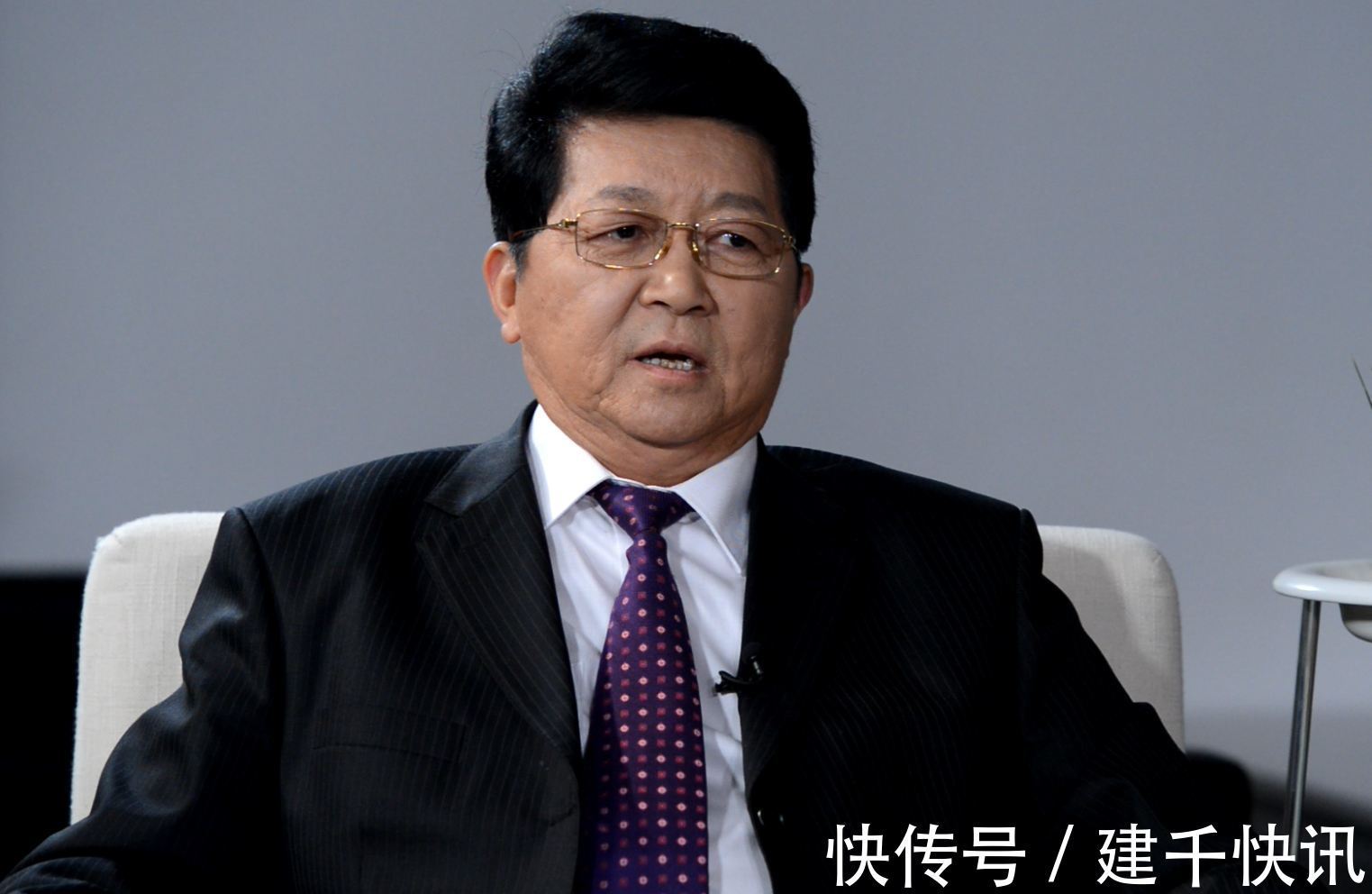 公租房|房子多的人麻烦了,房产税没来,2个消息先来了,2亿人受影响