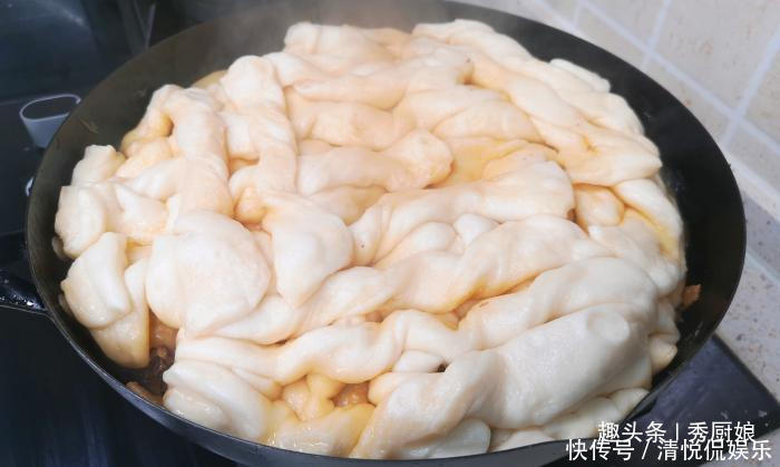 全家|全家迷上此面食,三天两头做一次,饭菜一锅出,发朋友圈被点赞