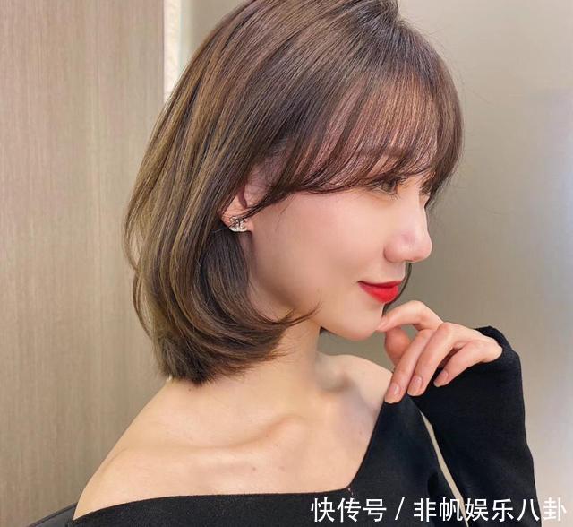 发尾|2021发型怎么剪看看这15款,很美很心动