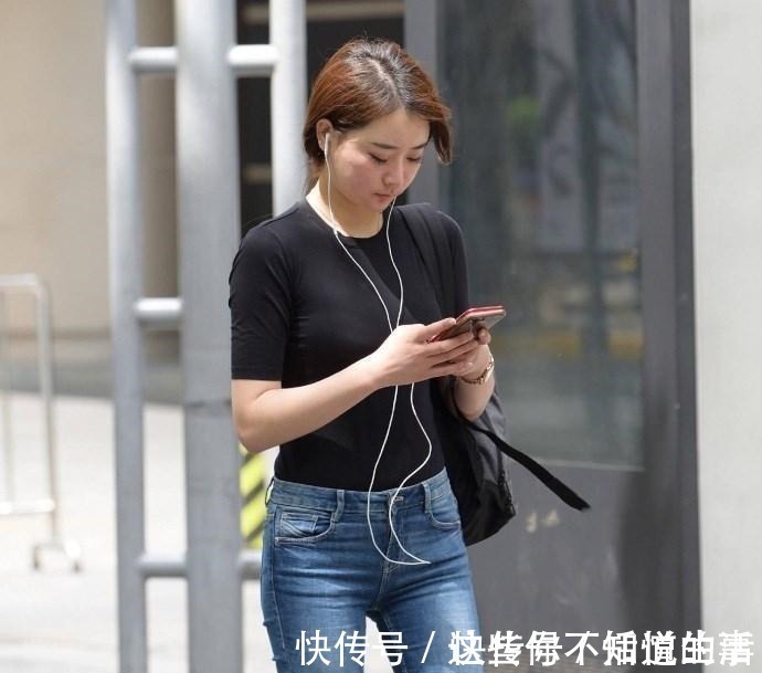 打扮|喜欢简单的姑娘用裤子来打扮自己, 做一位低调的姑娘！