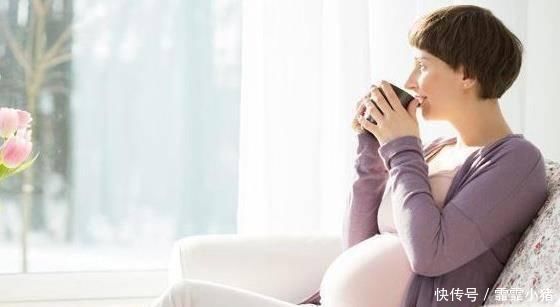 孕妈肚|在怀孕阶段,孕妇在这几个时间要记得喝水,能让羊水更加“干净”