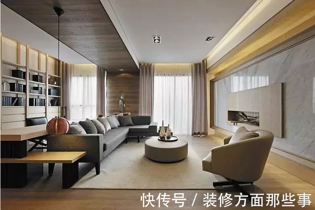 业主|102平现代风三居室,巧妙地将书房设置在客厅十分宽敞